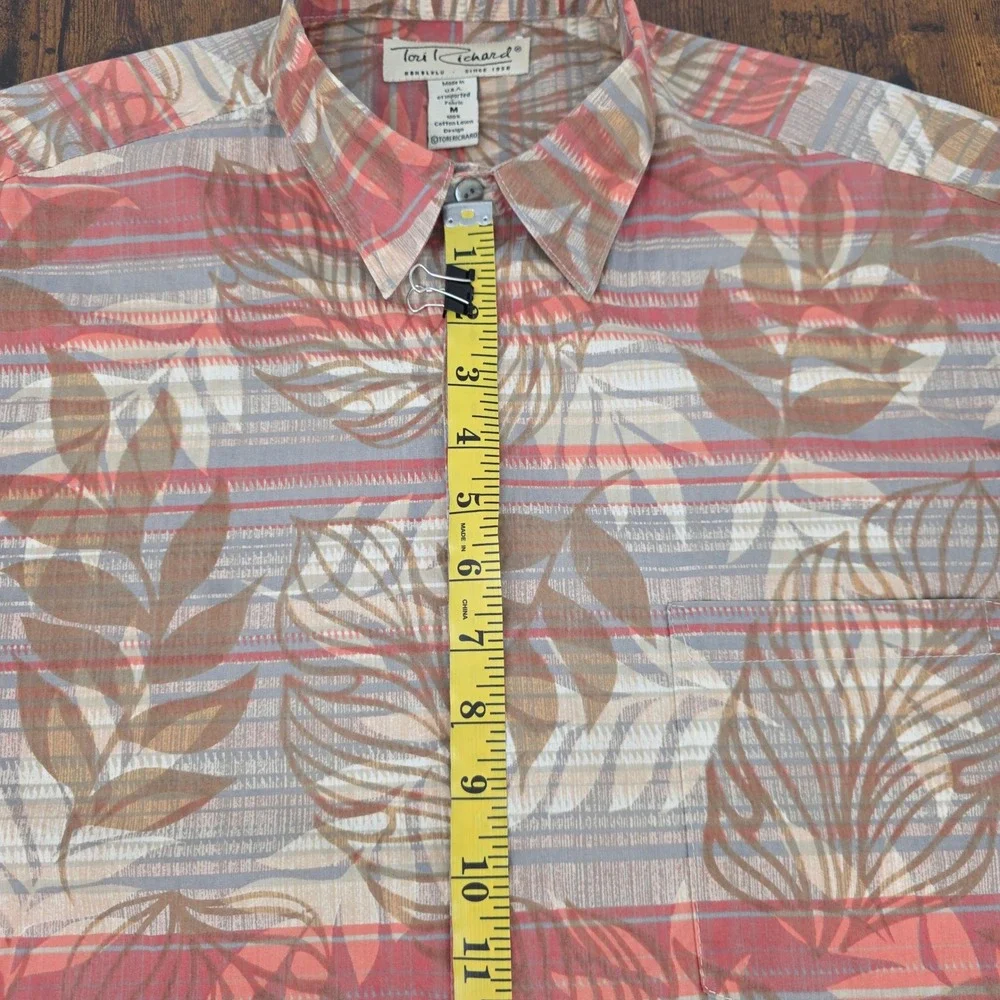Tori Richard Men's M Cotton Lawn‎ Tropical Leaf Print Button Up Shirt Red Biege